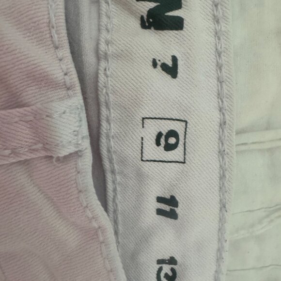 Pink Lowrise Daisy Dukes - Picture 4 of 6